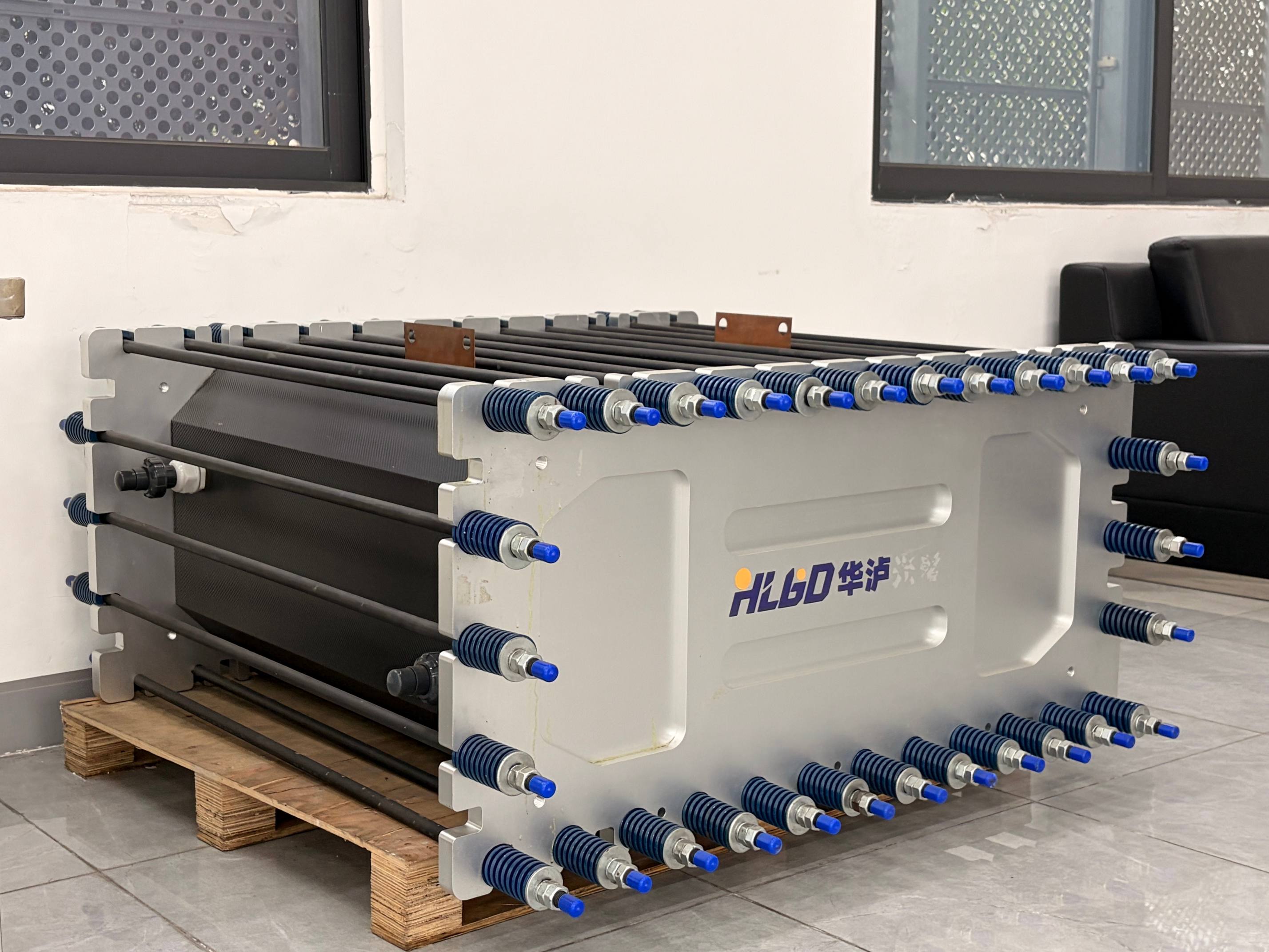 A Beam of Light to the Future: Unlocking a New Era of the Power System with the Key of Long-term Energy Storage